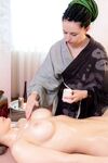 Shiatsu Candle Massage by Anna to Anny