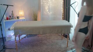 Face and Head Massage with Aloe Gel by Olga