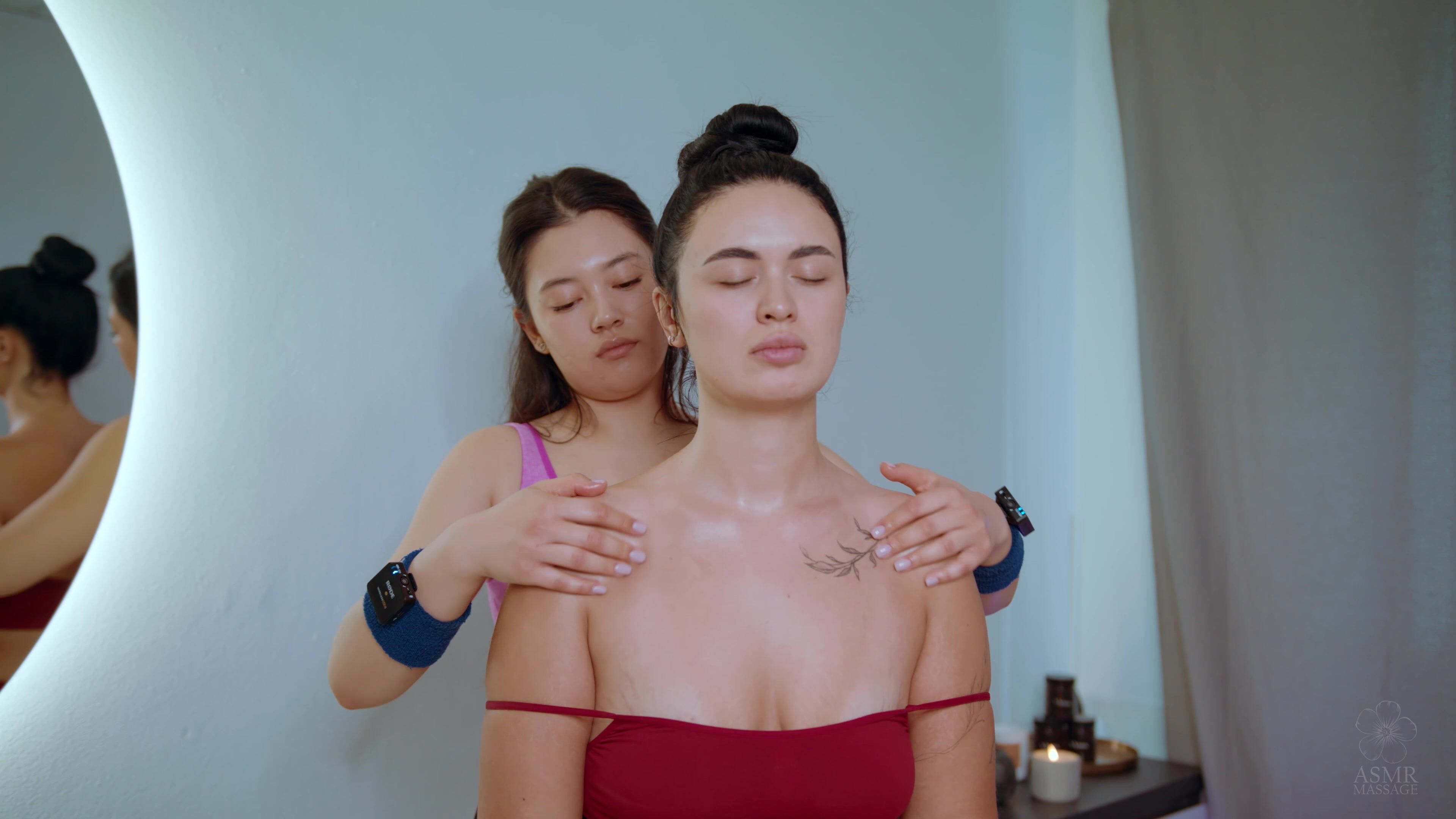 Relaxing Shoulders Massage by Vicky Kim for Real Female Client